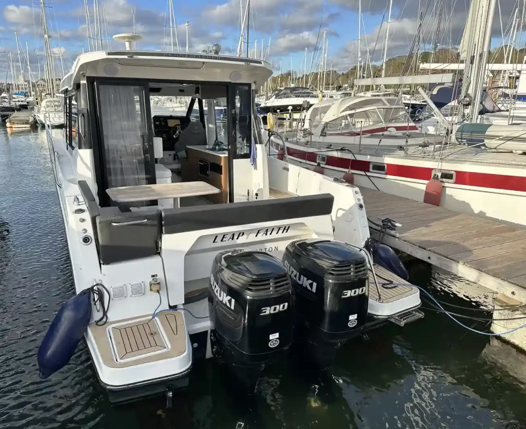 Jeanneau Merry Fisher 1095